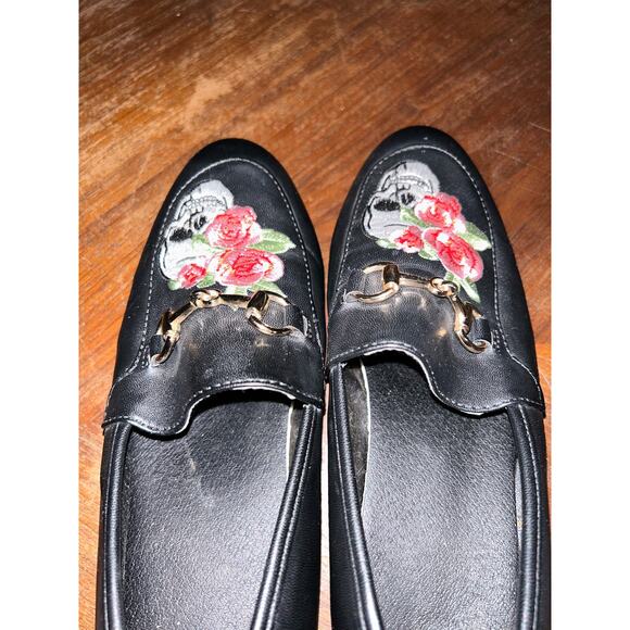 Hot Topic CottageCore Goth Rose & Skull Horse Bit Black Heeled Wednesday Loafers - Picture 8 of 10